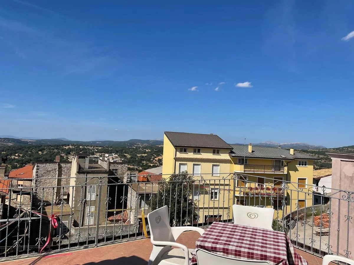 Hotel Il Cinghialetto Fonni 3*,